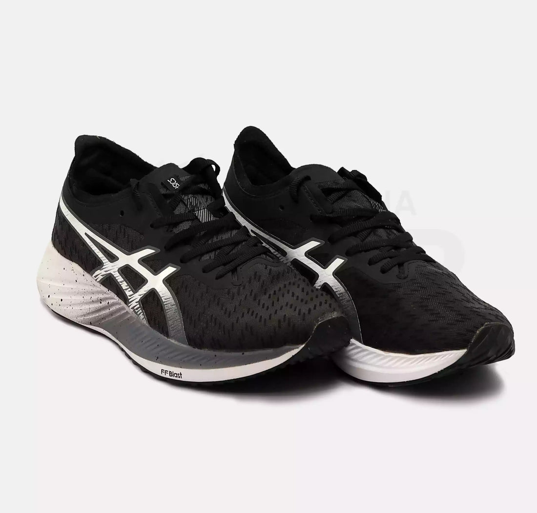 Asics Magic Speed 2 shoes (Black)