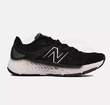 New Balance Evoz V2 (Black)