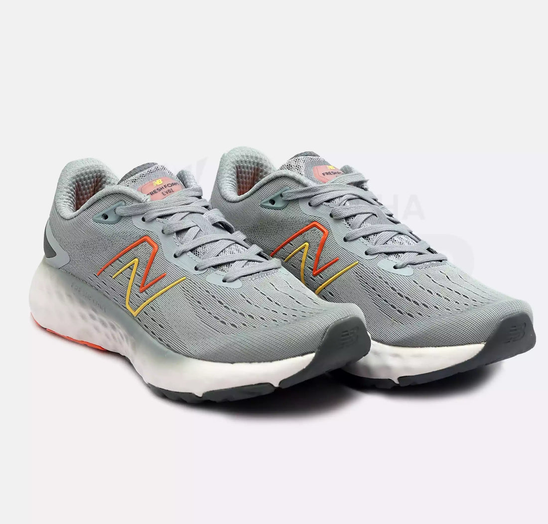 New Balance Evoz V2 (Grey)