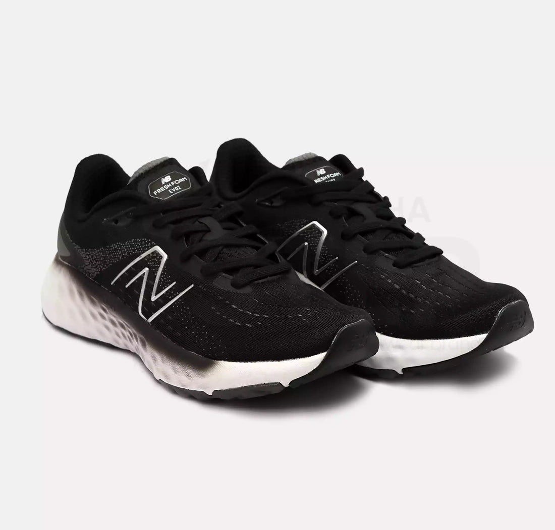 New Balance Evoz V2 (Black)